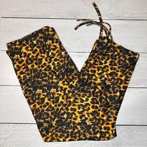 Stylish‎ Cheetah print ruched Capri leggings